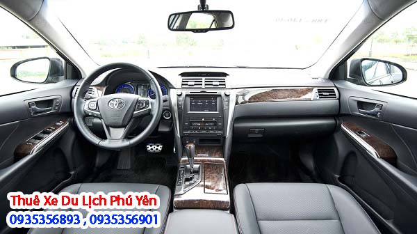 Dịch vụ thuê xe du lịch 4 chỗ Toyota Camry 2.5 Q tại Phú Yên