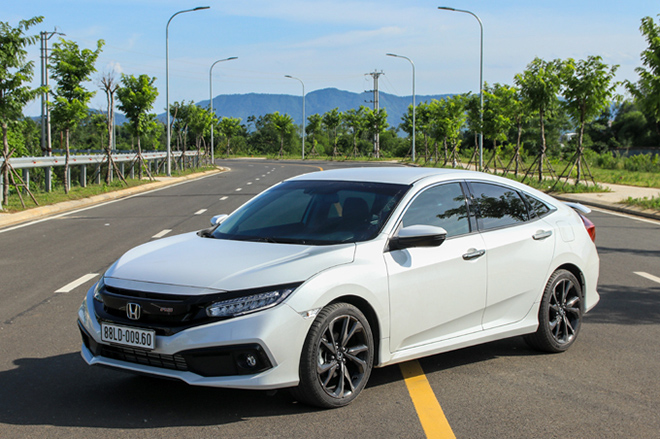 Honda Civic cho thuê tại Phú Yên